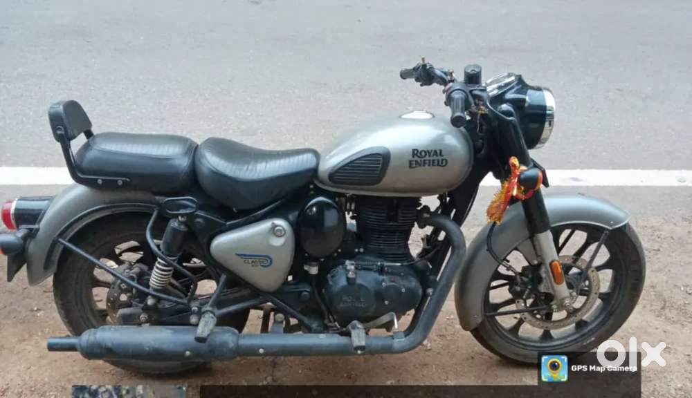 NEW CONDITION CLASSIC 350 TOP CONDITION