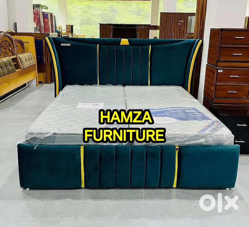 HAMZA FURNITURER New designer stylish look plywood Bed