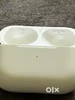 I want to sell my airpods emty case avalabile