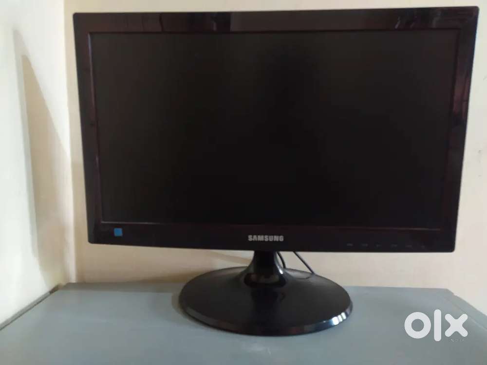 A fully powered yet cheap computer