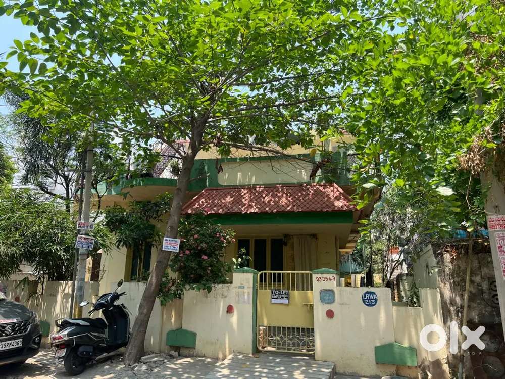 Commercial space, suitable for offices available for rent