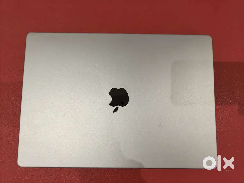 Excellent Condition 16 inch Macbook M1 Pro 16GB RAM and 512GB SSD