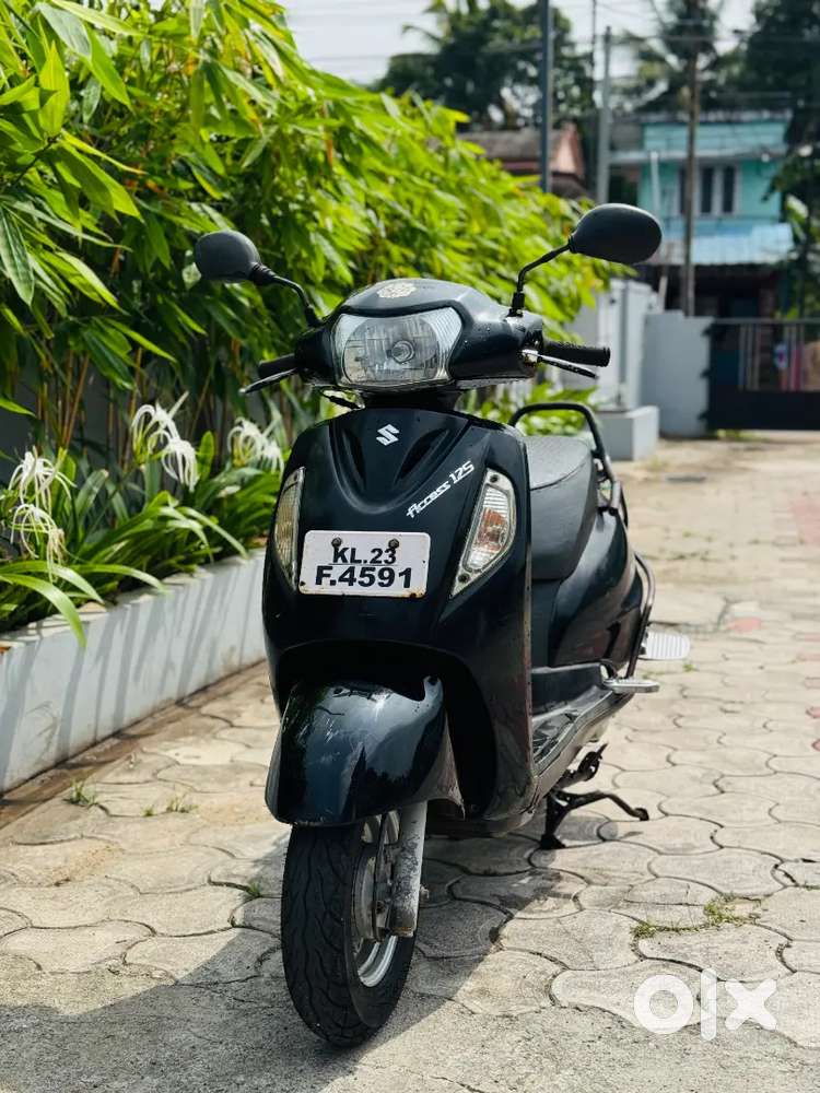 2012last Suzuki Access single owner new insurance new tyres low Km
