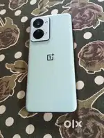 One Plus Nord 2T 5G