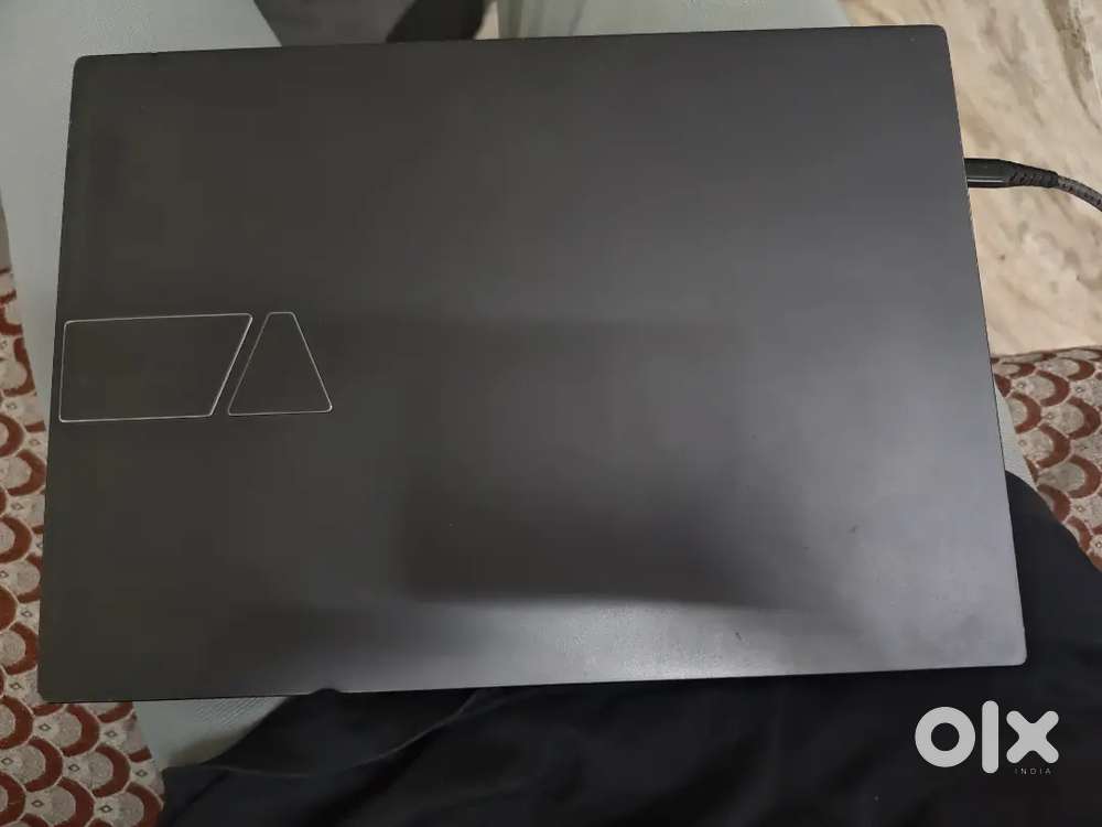 Asus vivobook S14 OLED