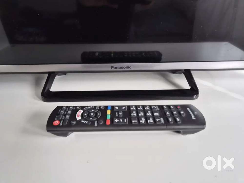 Panasonic 32 inch HD smart tv. Good working condition