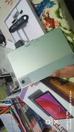 Lenovo tab m m11 4g sim varient