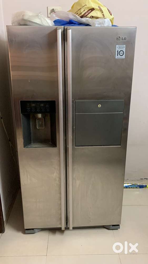 LG Fridge Side by side door