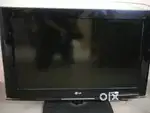 LG flat 32 inch HD LED TV for sale