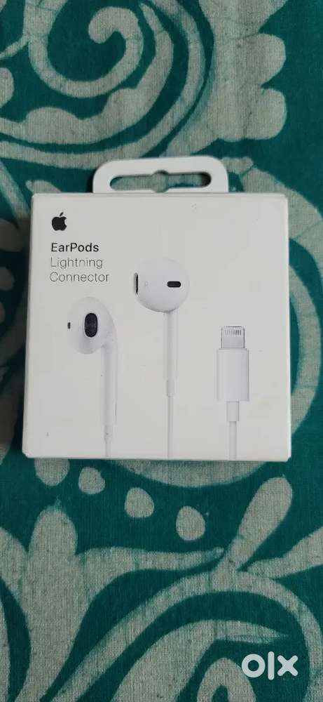 Apple original headphone lightning cable