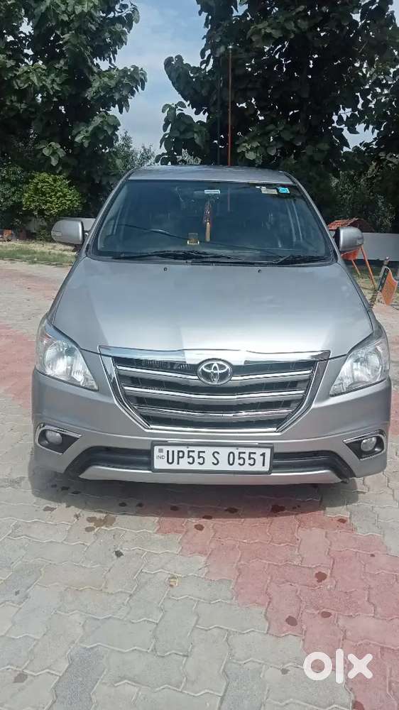 Toyota Innova 2016 Diesel Well Maintained