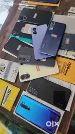 Hollsale mobiles Dealer