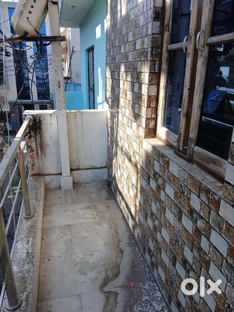 1 room set available with personal toilet & bathroom