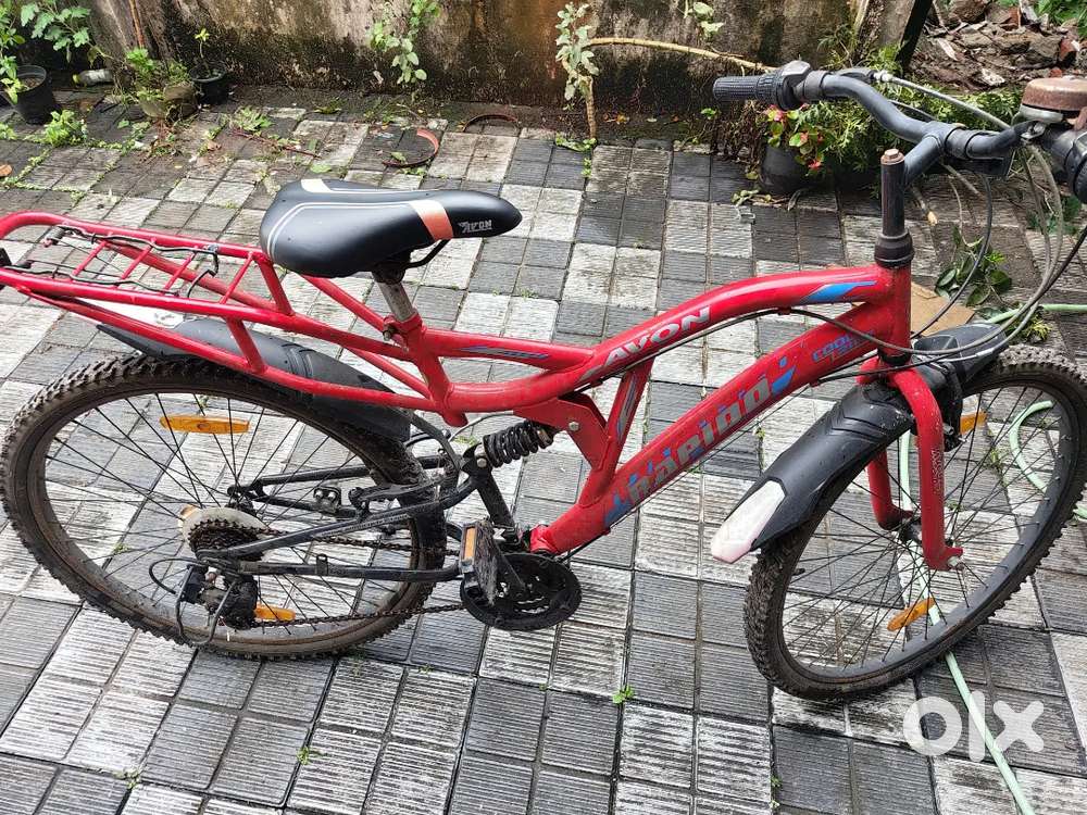 Avon 18 Gear (3x6) Cycle, Center Suspension