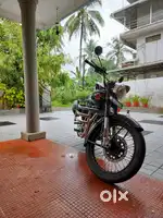 Royal Enfield Bullet 350 | 2022 | 9,473km | Stealth Black | First Ownr