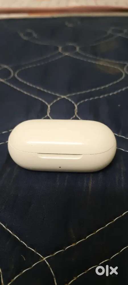 One Plus Z2 earphones