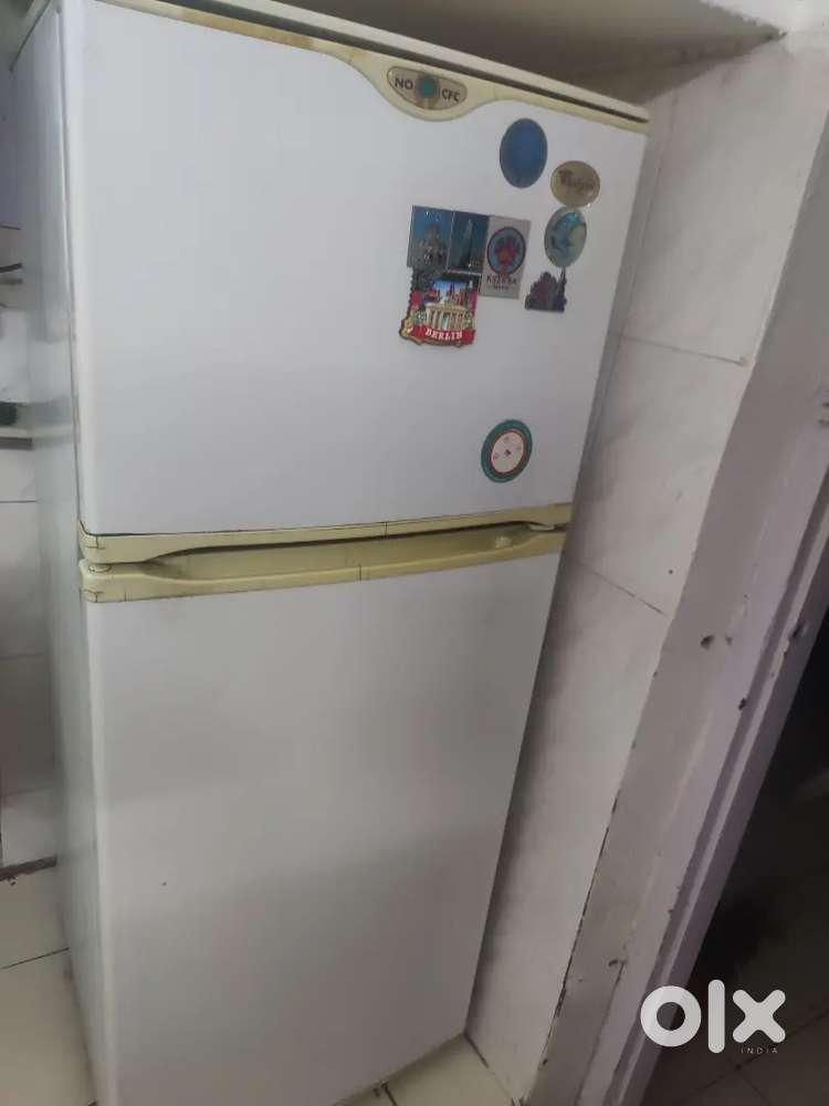 Whirlpool refrigerator, double door in good working condition for sale