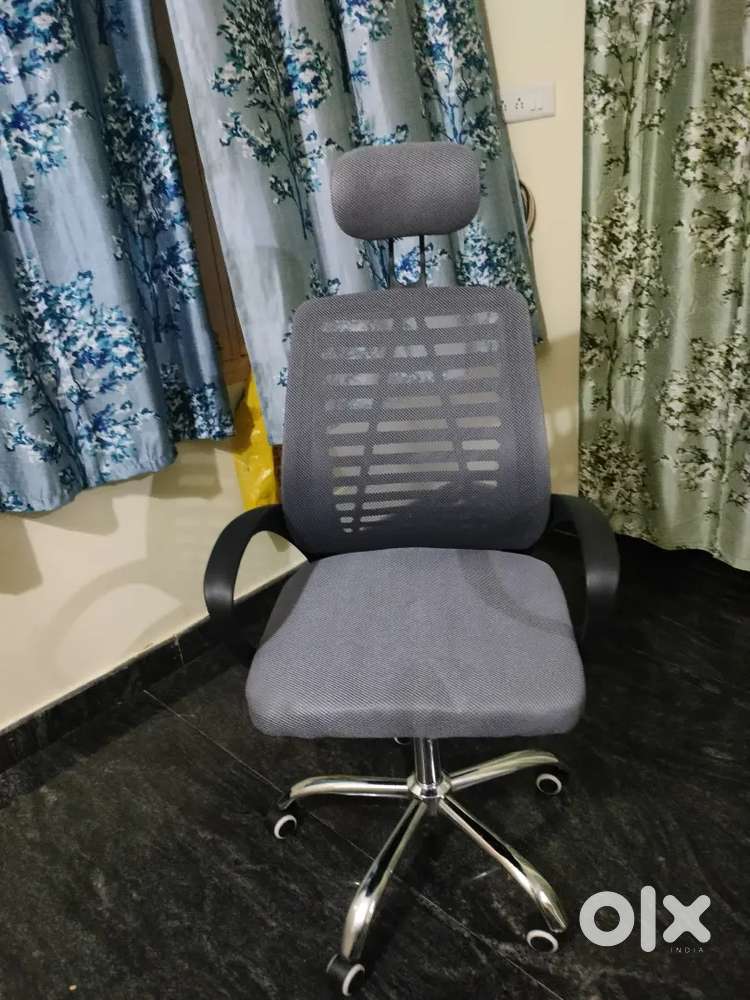 Office chair in brand new condition