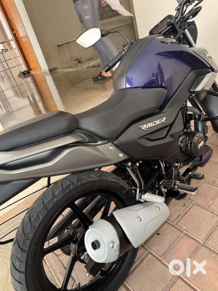 Selling TVS Raider Super squad edition