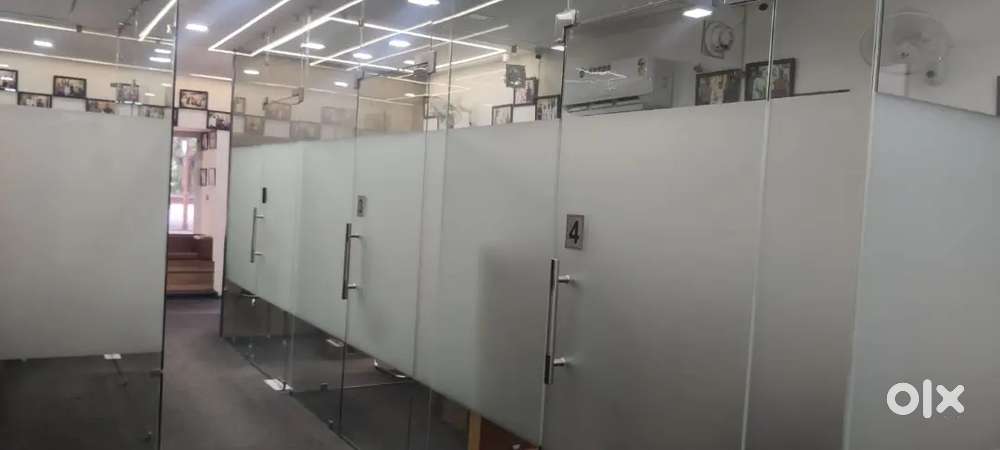 Showroom for rent