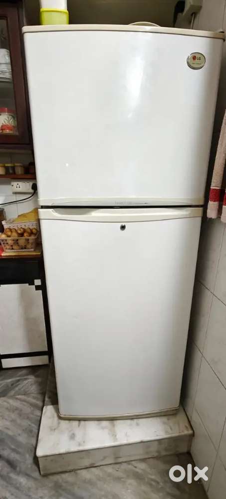 Lg Refrigerator 310 litres