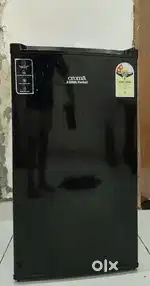 Croma 84L Black Fridge