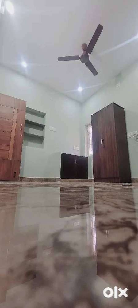 SINGLE ROOM FOR SINGLE PERSON