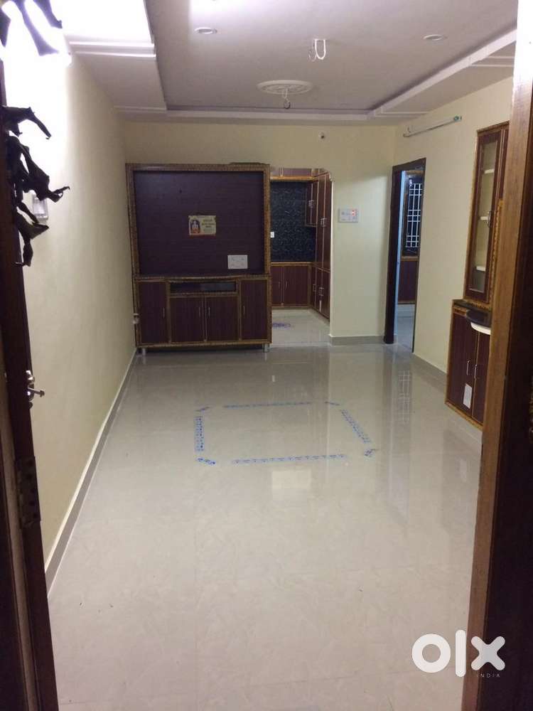 Neatly Maintained 2BHK Flat For Rent