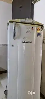 Whirlpool fridge good condition
