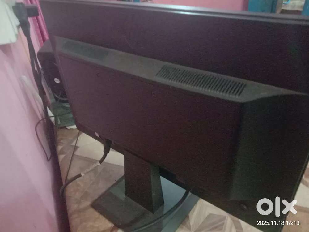 HP V 19E MONITOR, FHD , 60 Hz REFRESH RATE, SUPPORTS HDMI AND VGA