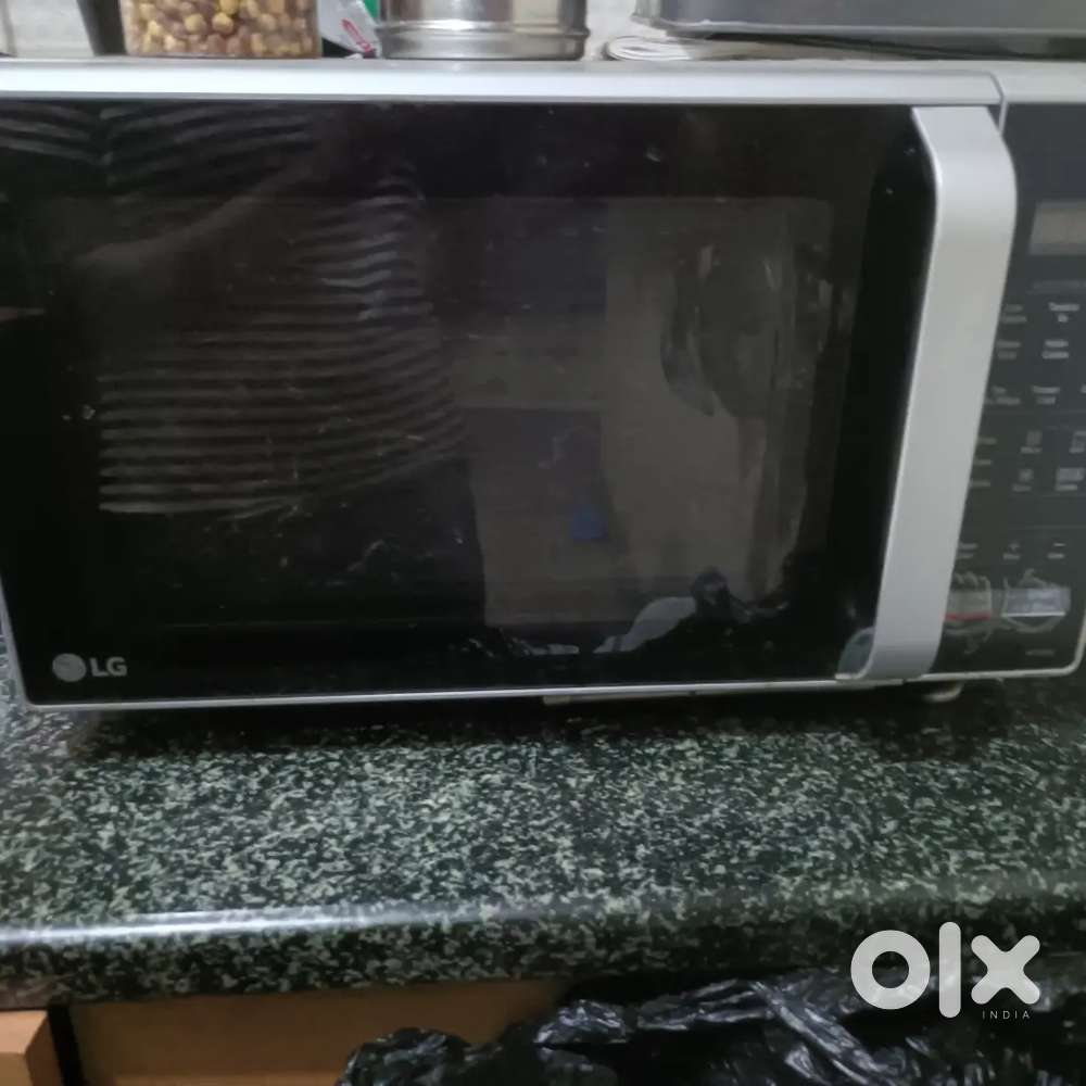 Microwave oven
