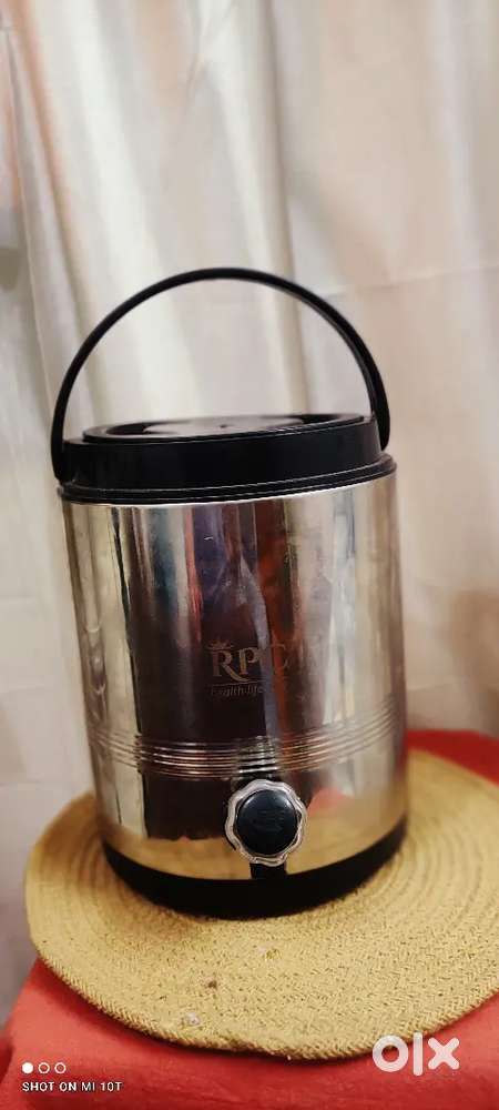 Alkaline water dispenser
