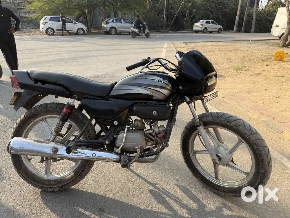 Hero splendor model 2015. With modified tyre