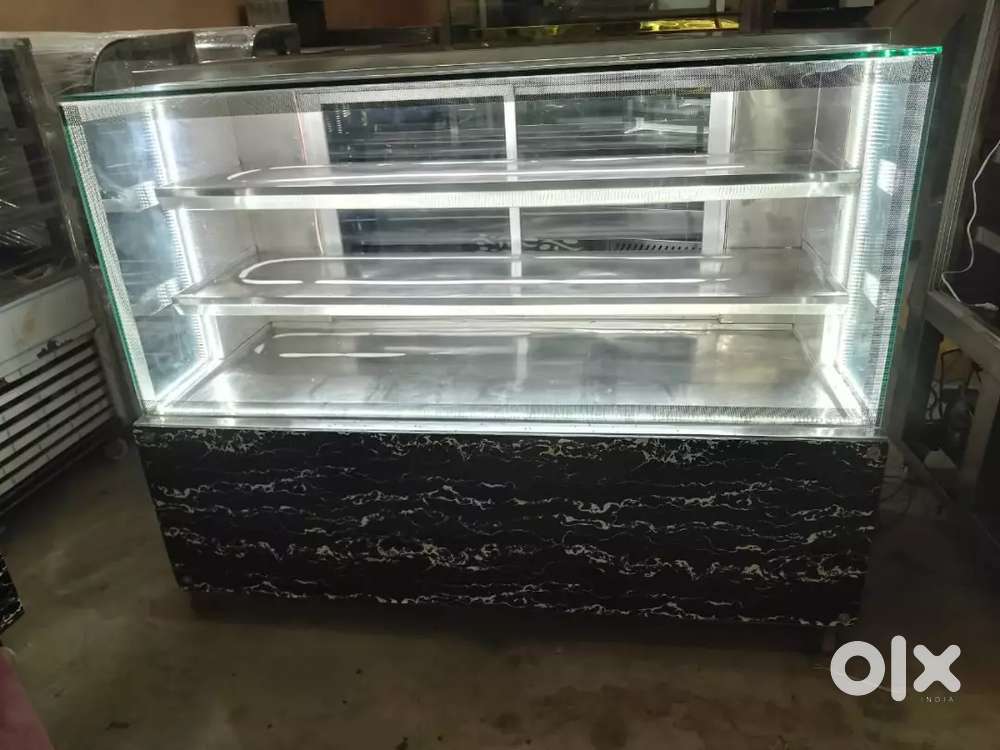 Sweet counter cake counter fridge