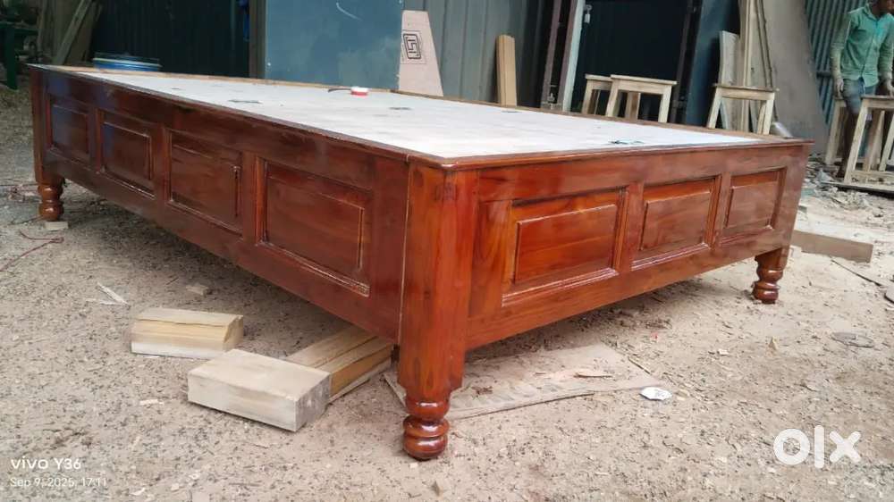New Sagwan unused Bed(5*6 queen size)