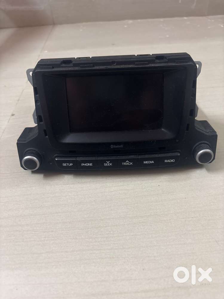 Grand i10 original music system with Bluetooth