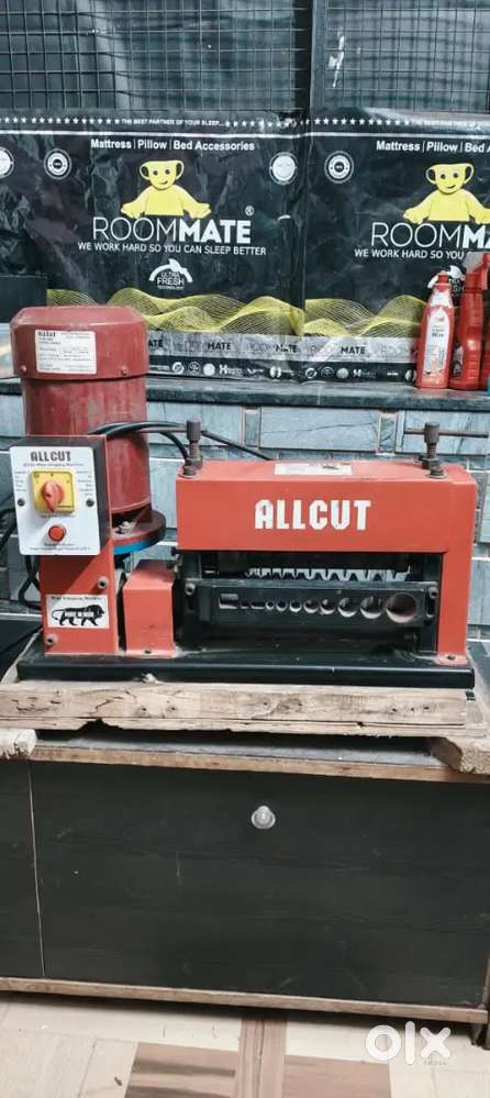 Wire cutting machine