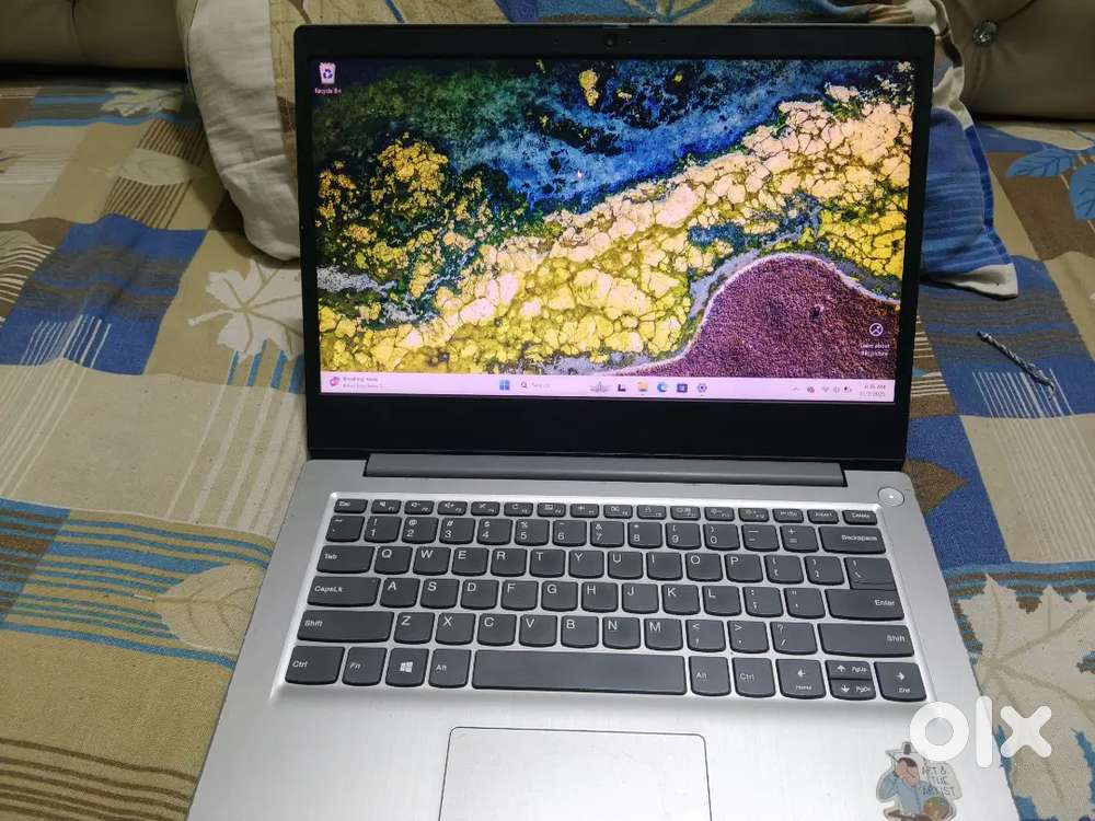 Lenovo IdeaPad 3 (11th Gen i3, 8GB RAM, 256GB SSD)