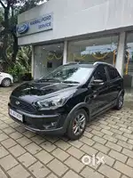 Ford Freestyle (Absolute Black)