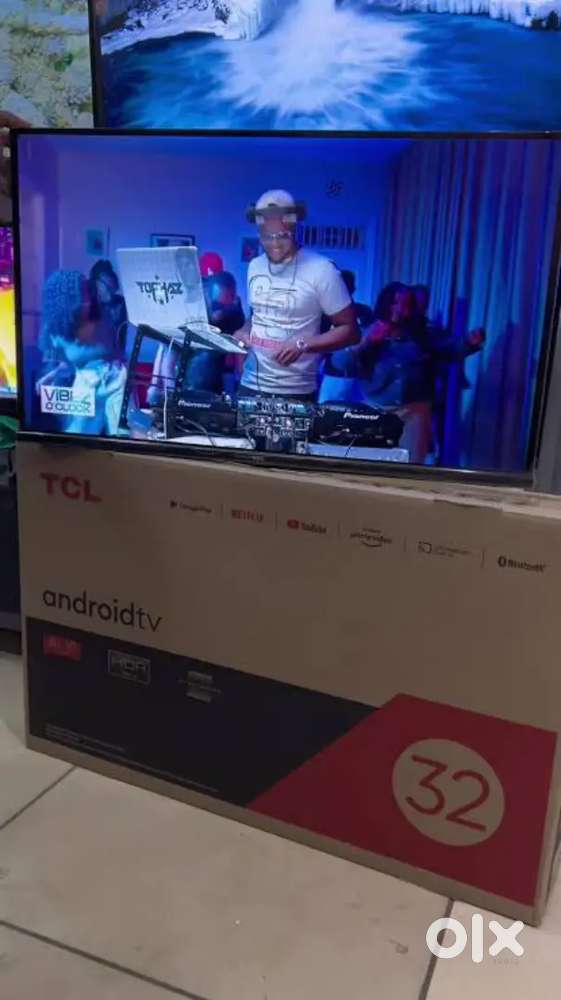 TCl led tv with 4K Ultra HD and exciting offers only on Bajaj