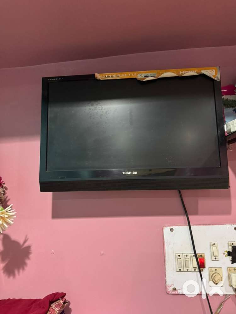 24 inch Toshiba TV