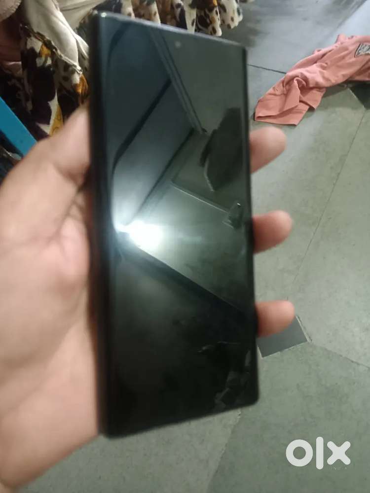 Vivo v29 Pro ( display deni hai )