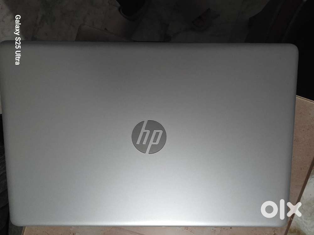 Hp laptop AMD Ryzen 3.