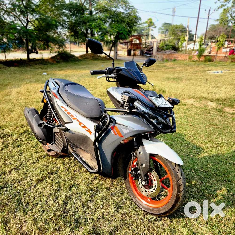 Very good condition Aerox 155 with 10k worth accessories