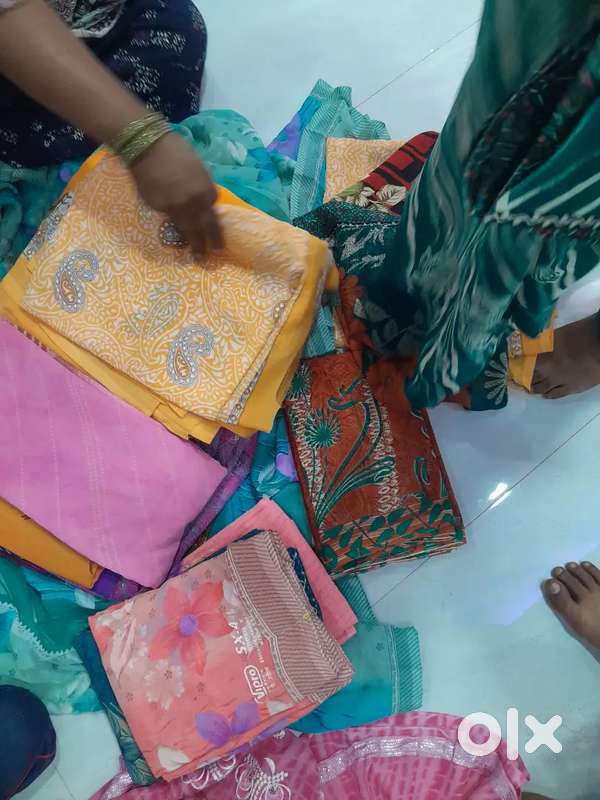 Sarees sadi me baste wali