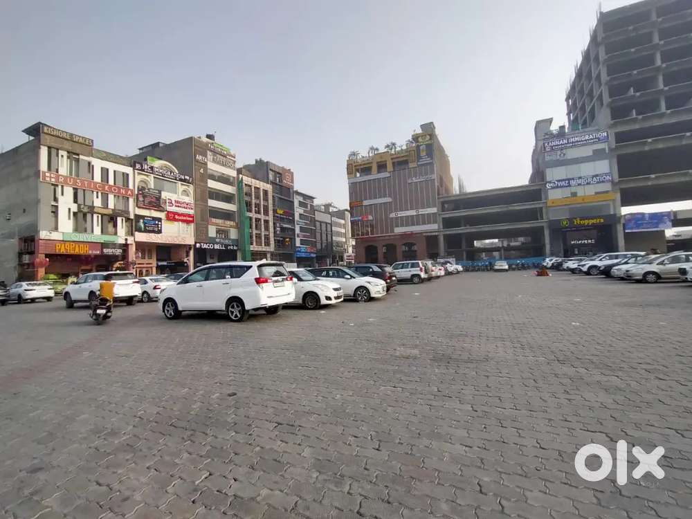 Furnished office available for rent in Ranjit Avenue market Amritsar