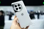 OnePlus 12 (12+12 ram  256 gb storage)