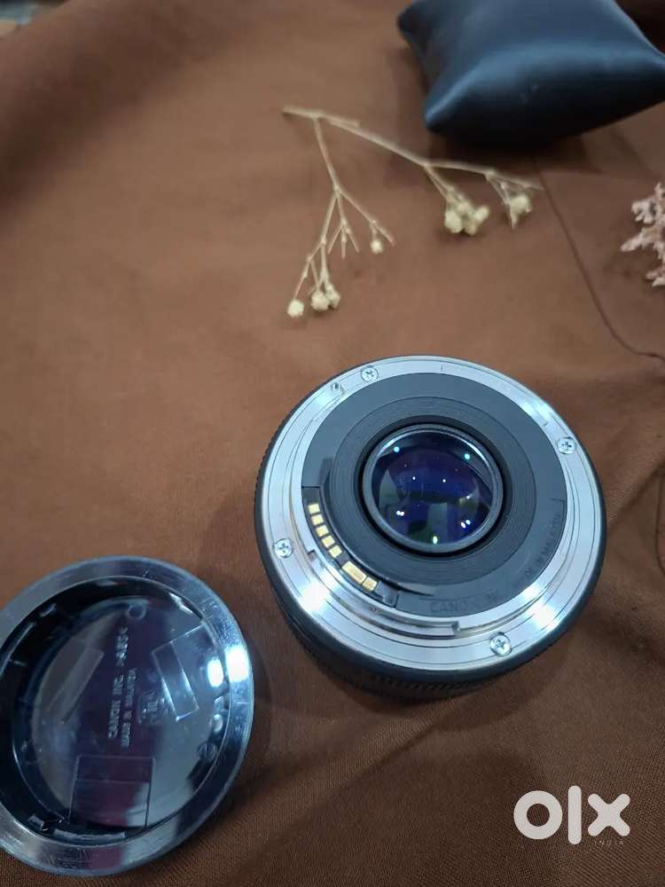 New condition ef 50mm lens 1.8