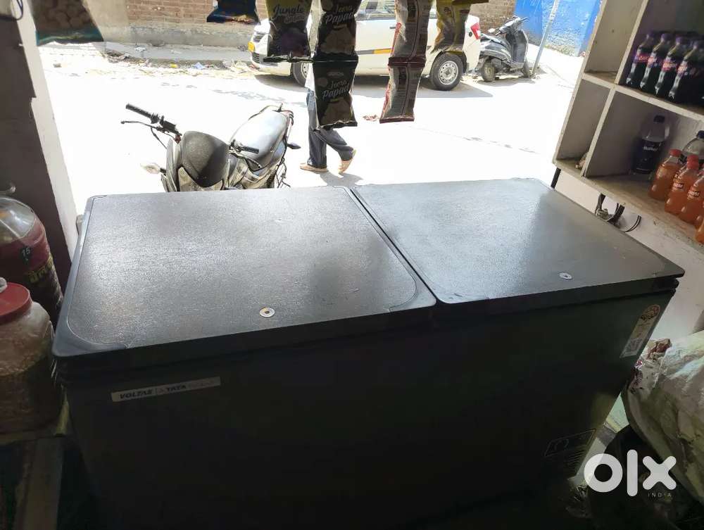 Voltas Deep freezer 460L 2 in 1 convertable