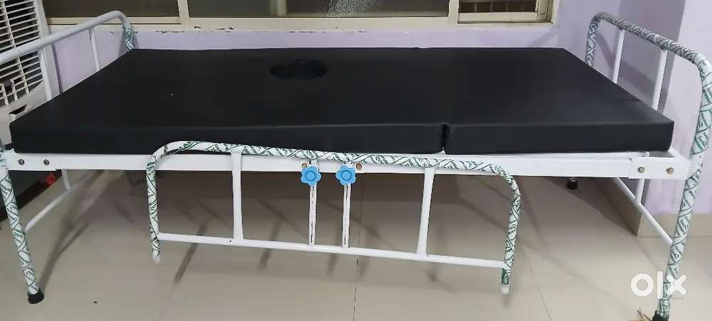 Hospital bed
